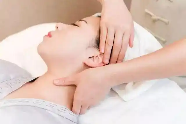 【养生季】68元秒杀宁星美容198元背部经络疏通或乳腺疏通 艾灸养生