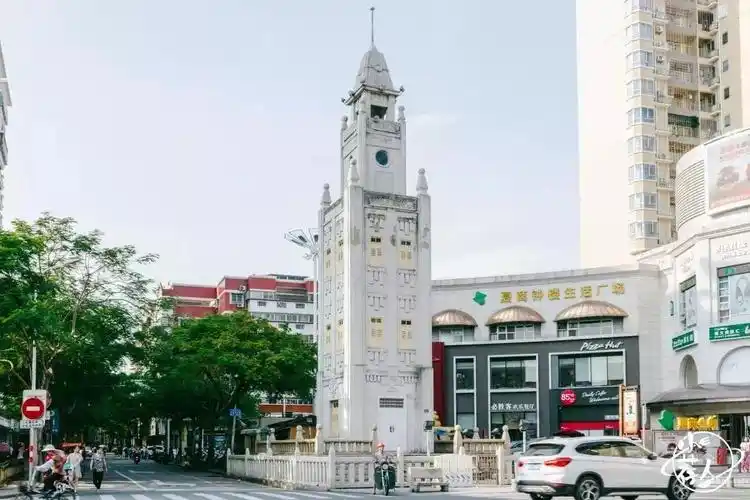 10年前的同安钟楼商圈现在的同安城区2016年的同安城区2011年的银湖桥