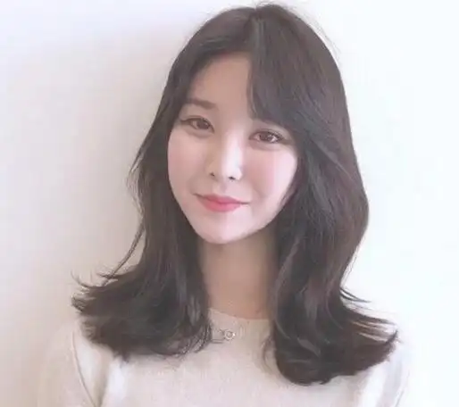 瘦脸女生中长发发型图片大全