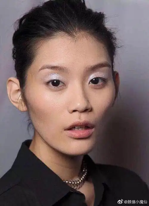 真诚发问奚梦瑶这种下垂到底该做哪种医美?