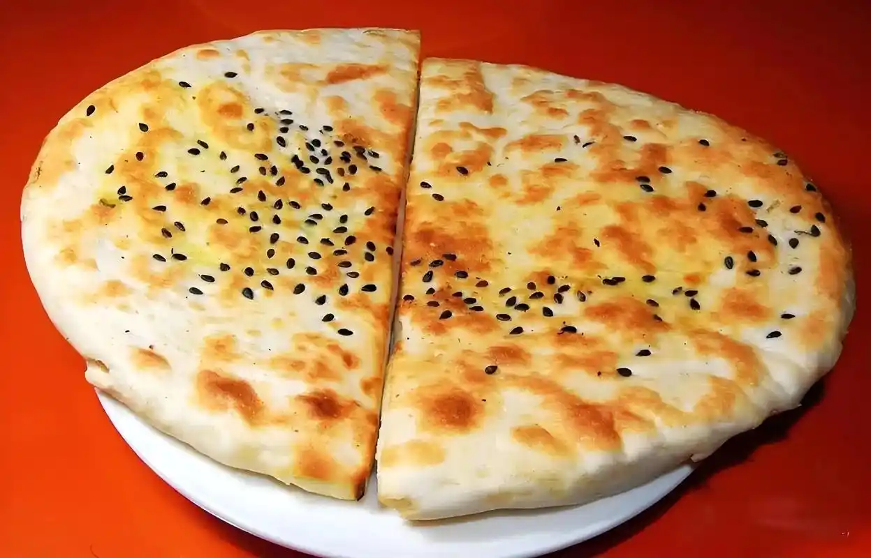 大荔月牙烧饼,九元十个,仅限抖音团购!#陕西美食 #渭南美食 - 抖音