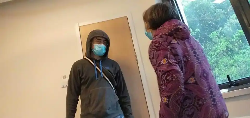 【原创】真是个孝顺儿子!