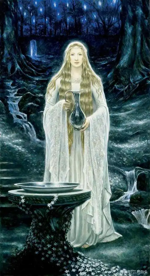 霍比特人电影的人都会对由凯特布兰切特饰演的精灵女王凯兰崔尔有着极