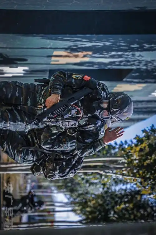 满屏的帅气!高清大图直击特战队员实战化练兵掠影