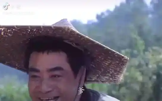 达奇(齐福君),三十多年前就去澳洲定居,但回来拍过一部电视剧《春花子