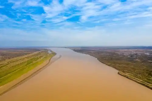 无人机航拍东营黄河入海口,万里黄河在这里奔腾如海