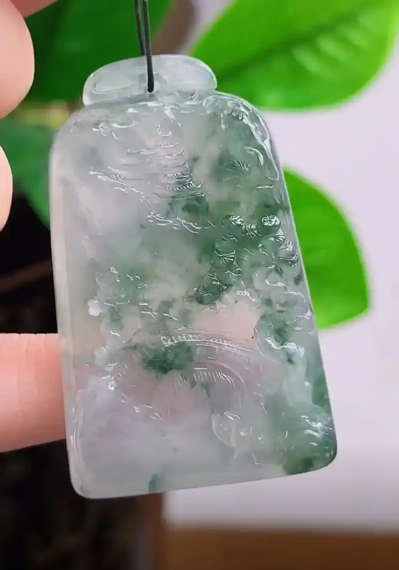 冰种飘花翡翠山水牌,玉质冰 - 抖音