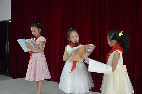 争做能读善读的朗读者——记什邡市实验小学第五届"童声朗朗 多彩生活