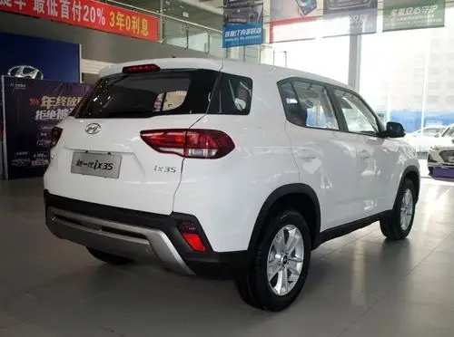 19款北京现代ix35正式上市售价11991619万元匹配双离