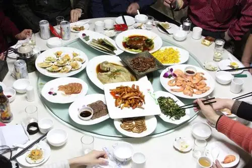 梧州记忆 | 过年,餐桌上的变化