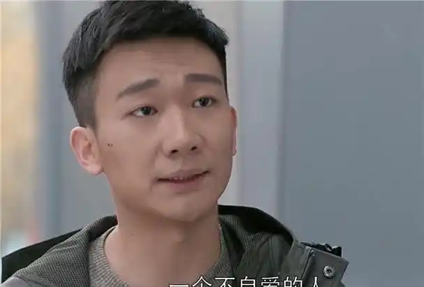 《欢乐颂2》应勤想找个处女没错,但说小蚯蚓不自爱就大错特错了