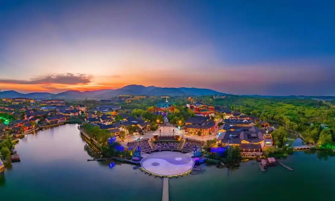 江苏省常州市金坛区东方盐湖城景区.常州市文化广电和旅游局