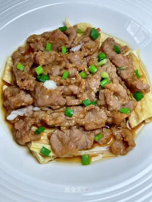 腐竹蒸牛肉的做法
