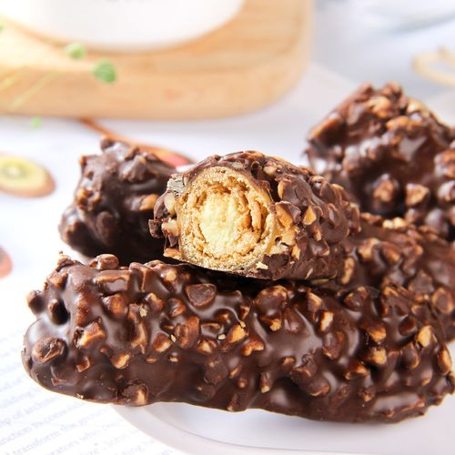 韩国充饥可可果仁夹心进口香蕉巧克力x5三进巧克力制品