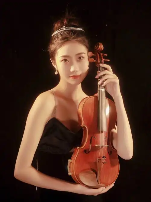 和我的小提琴好好拍一次写真照吧78