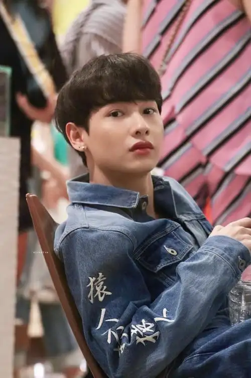 offgun[超话]#[心]#gunatthaphan[超话]# [. 来自teuki特儿 - 微博