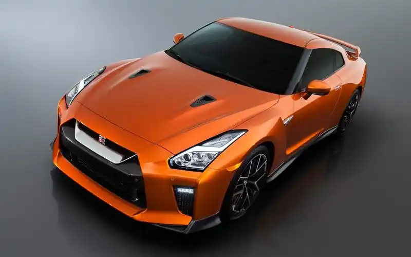 2017年橙色日产nissan gt-r汽车高清壁纸