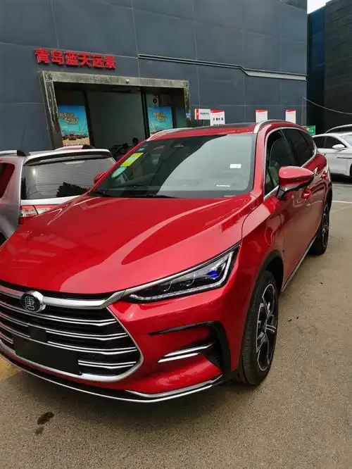 比亚迪唐dmi红色112km尊贵型