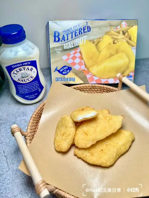 之前买过几次别的牌子炸鱼片都觉得口感不好特别咸或者肉质软软的很怪