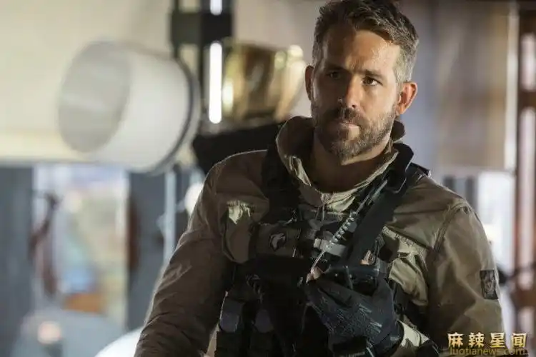 瑞安雷诺兹的电影有哪些红色通缉令2雷诺兹有望与巨石强森合作