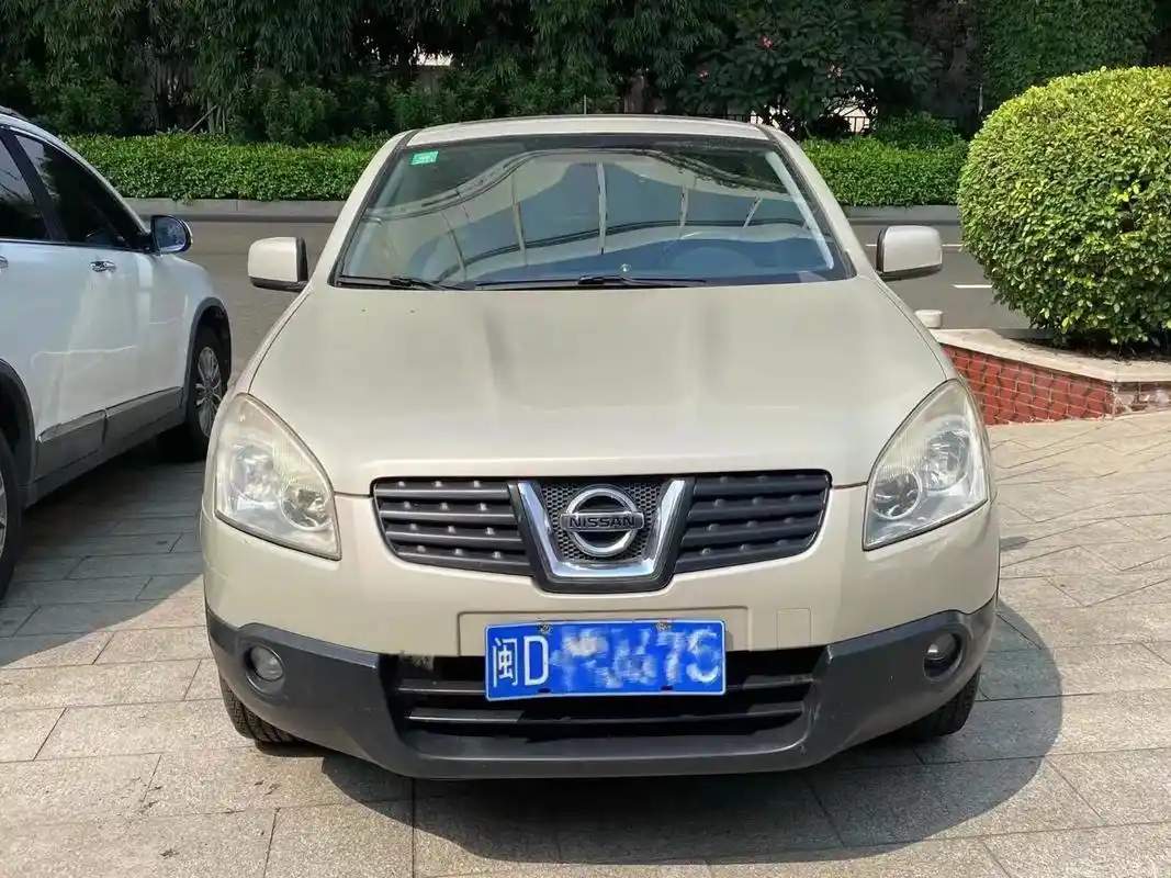 2010年日产逍客,炒鸡极品车况,自动2.0,天窗,看车包满 - 抖音