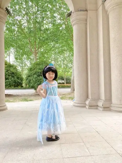 朋友圈简短的晒娃文案|有趣的晒女儿文案