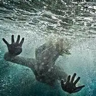 男生海底头像沉入海底男生头像