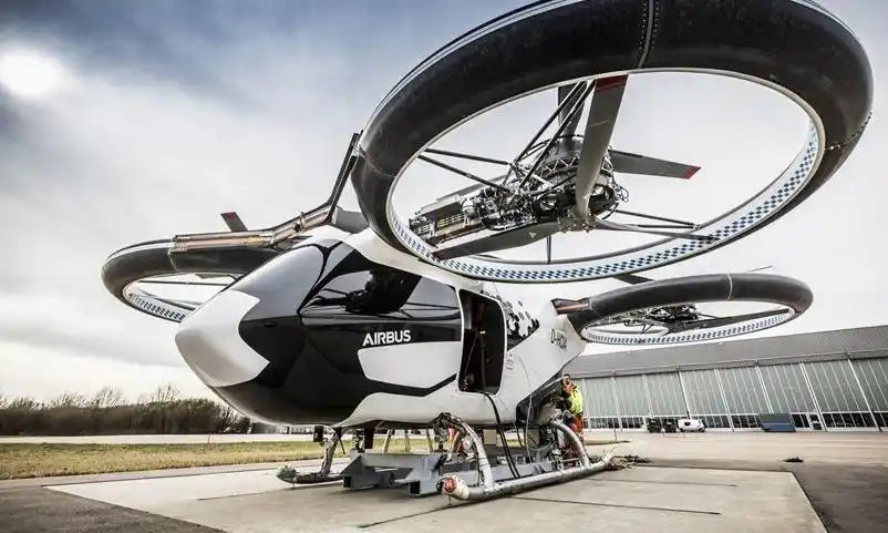 cityairbus是空客推出的一款全电动,四座,多旋翼载人飞行器,专注于