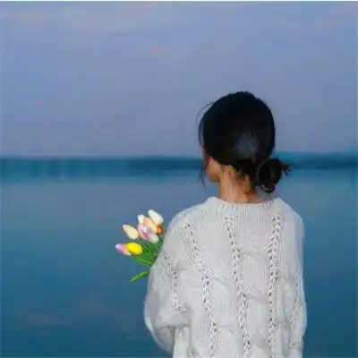 女生背影图片头像