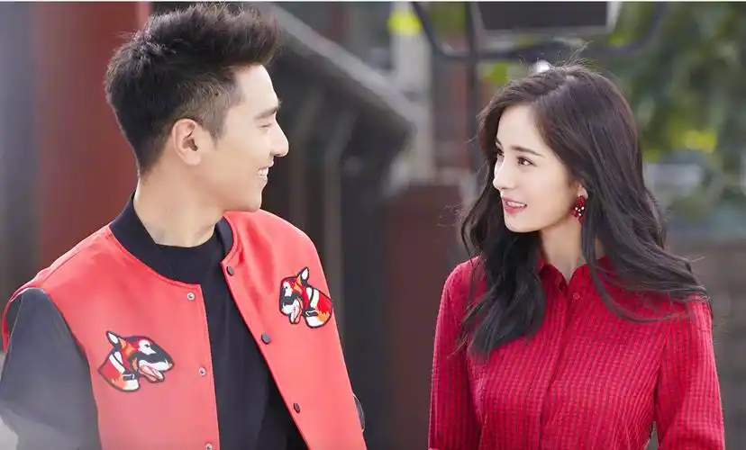 杨幂谈与赵又廷再次合作感受:我还是喜欢他"黑长直"的样子