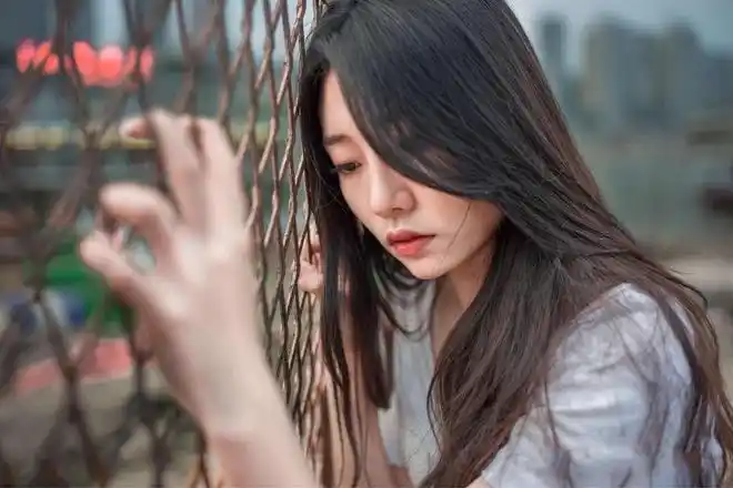 女人出轨会露出哪些破绽知道这4点的男人赶紧作出决策