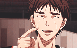 木吉铁平gif黑子的篮球gif运动男生gif汗流浃背gif英气逼人gif劲爆