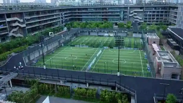 位于成都市主城区贝森北路1号.