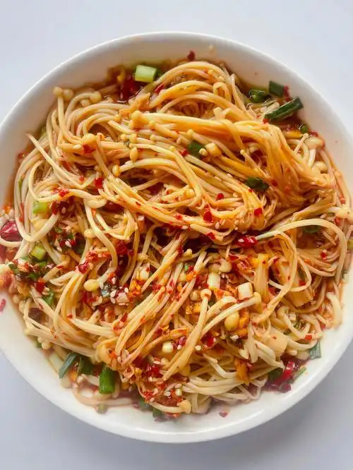 第7道减脂餐美味低脂凉拌金针菇