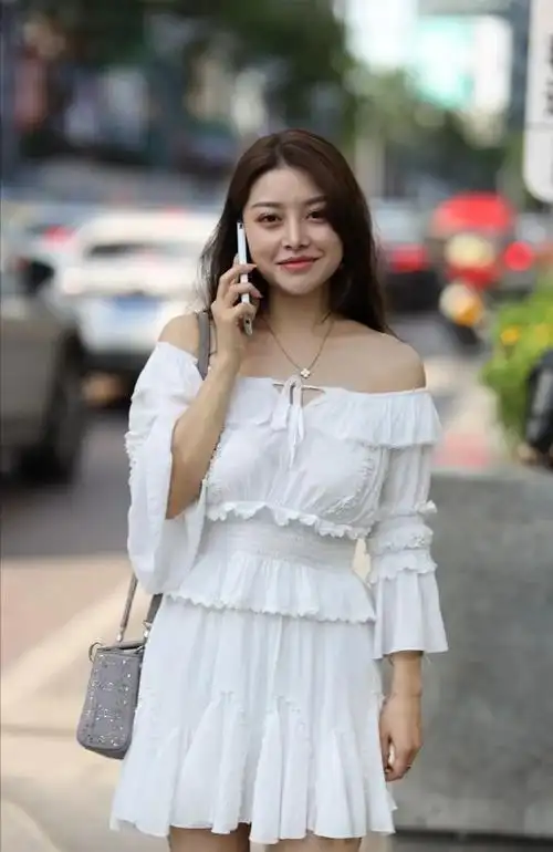 杭州美女才是"真时髦",看她们的春季街拍,每一套都好优雅高级