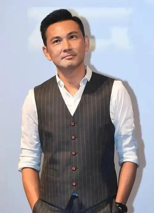 对于早前关于多位亚姐退赛的新闻,林文龙指这个跟自己无关,因为自己