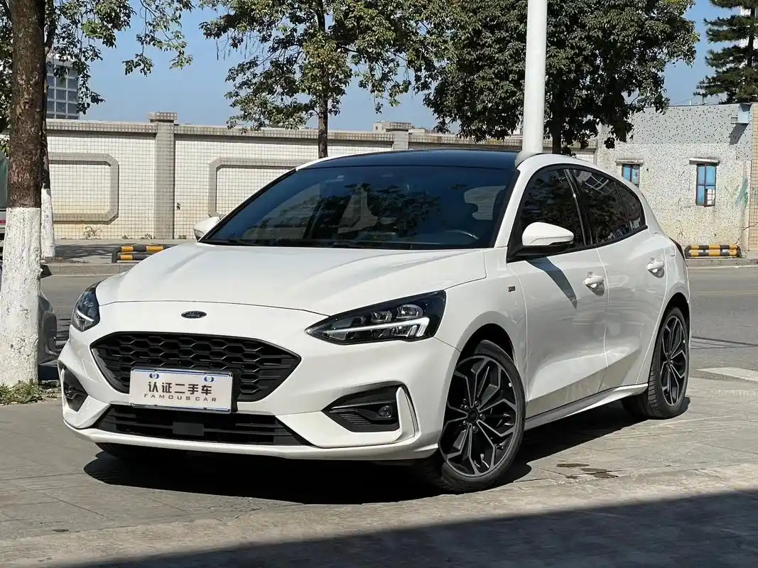 福特福克斯.【车辆名称】2020款 福克斯 两厢 ecobo - 抖音