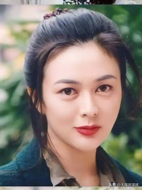 关之琳年轻时绝世容颜合集:张张惊艳,值得珍藏_明星_角色_评论