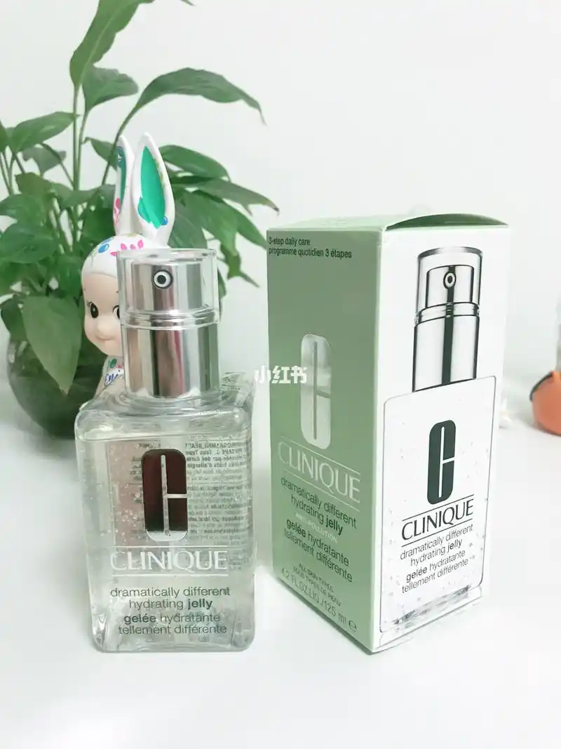 新买的倩碧透明黄油,今晚试试看_护肤_透明