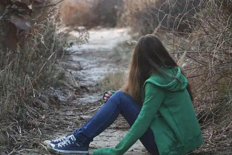 是也非/三次元/女生/背影/侧面/寂寞/伤感/孤独/一个人