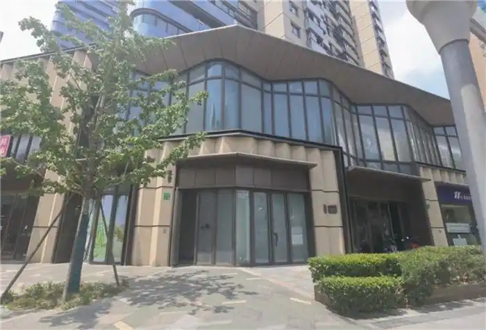 上海滨江绿地海珀黄浦商业营销中心是哪条地铁线