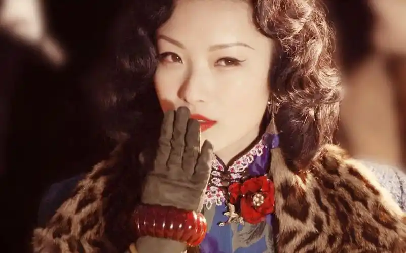 【倪妮 | 玉墨 | 踩点】在座各位对倪妮的美一无所知 | 这个女人眼里