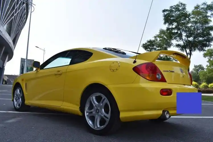 2005年现代酷派167马力酷派coupe是现代汽车1996年推出的入门级跑车