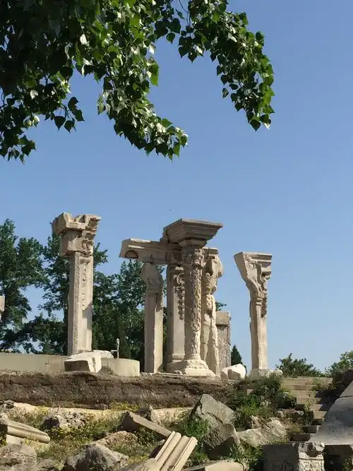 北京圆明园遗址公园之西洋楼景观