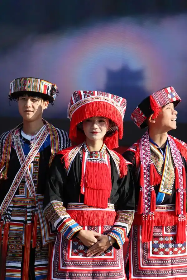 神秘的瑶族服饰在金秀盘王节完整地欣赏到了