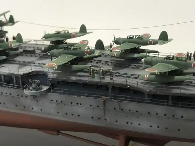 1/350 日本海军 重巡洋舰 最上(航空巡洋舰改装后)完成品