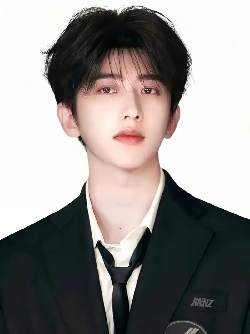 蔡徐坤白衬衫学长风造型 #cxk #证件照片 #gentlemonsterxkun