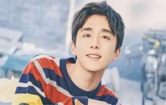 内娱几位隐藏的90后学霸,个个有颜有实力,甩文盲几条街