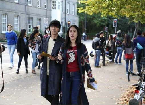 华晨宇张碧晨和女儿合影曝光,粉丝集体祝福