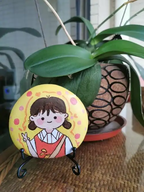 丙烯石头画比耶70的萌妹